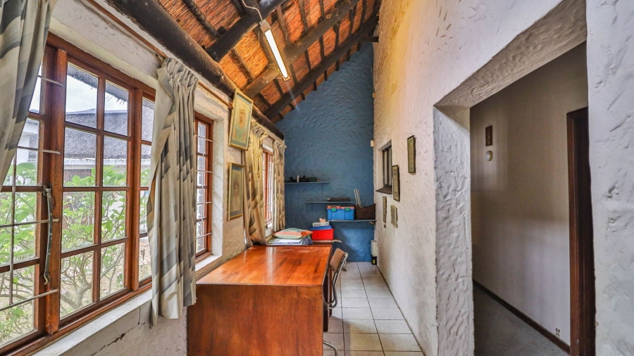 4 Bedroom Property for Sale in Bonza Bay Eastern Cape